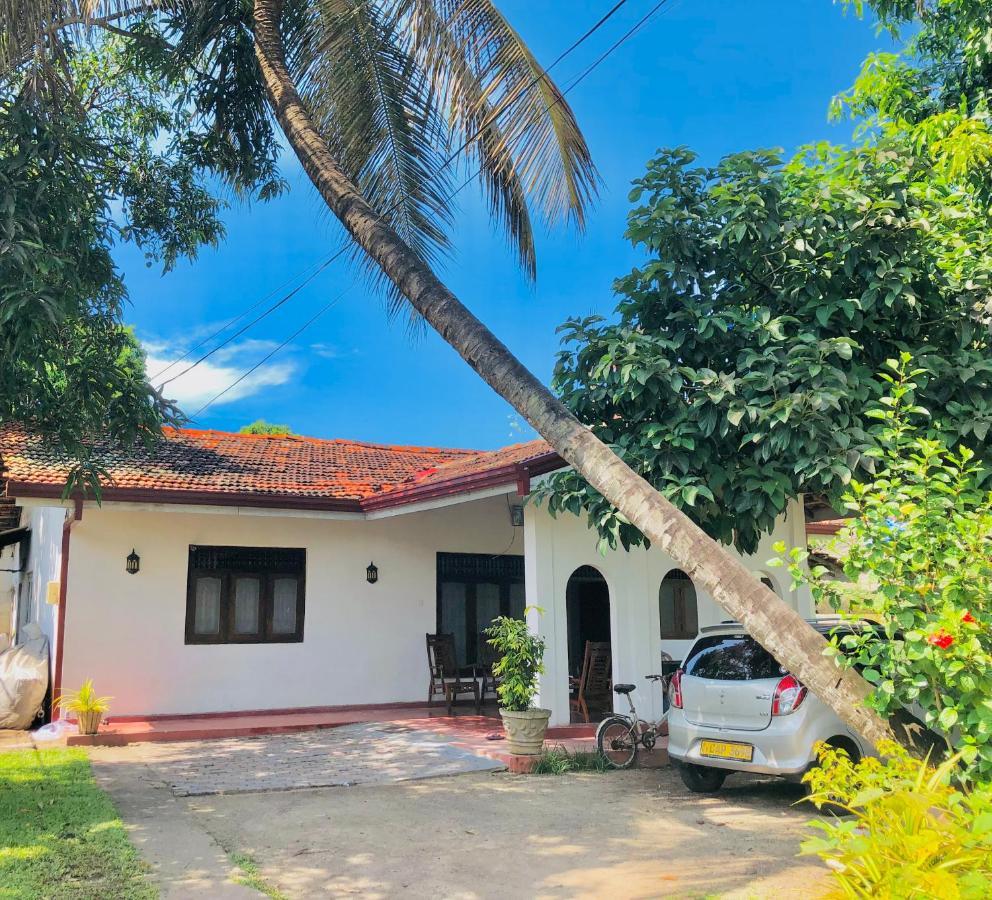 Villa 163 尼甘布 外观 照片